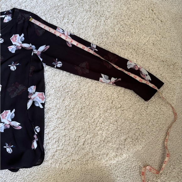 Banana Republic Floral Black White Pink Women's Sheer Top Size Small - Picture 9 of 9